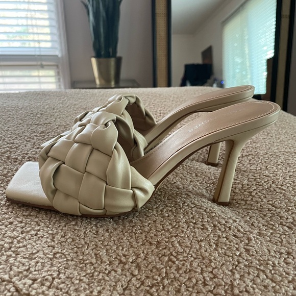 Marc Fisher Brizo Sandal Heel - Picture 2 of 7